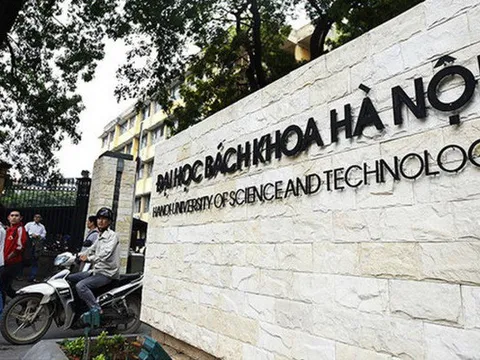 'Chịu chi' như ĐH Bách khoa Hà Nội: Bỏ 435 triệu đồng mua khẩu trang tặng sinh viên